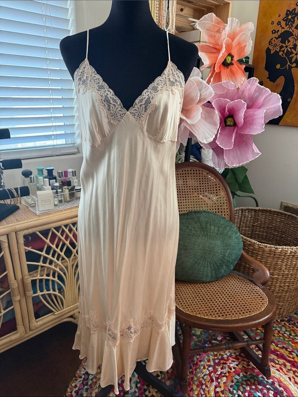 Vintage Y2K Victoria’s Secret Blush Silk Lace Coquette Midi Slip Dress